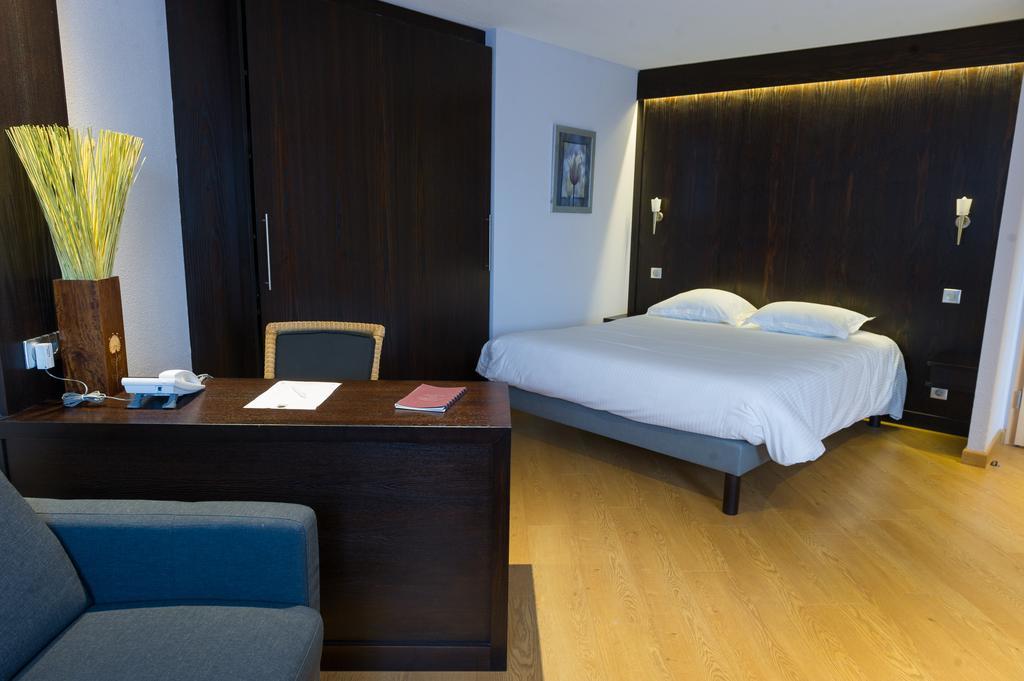 Cottage Logis Hôtel - Restaurant Dudelange Quarto foto